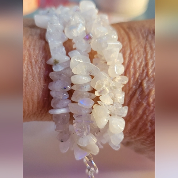 Kuisa rainbow moonstone chips multi row bracelet in sterling silver 154ctw - Picture 6 of 13